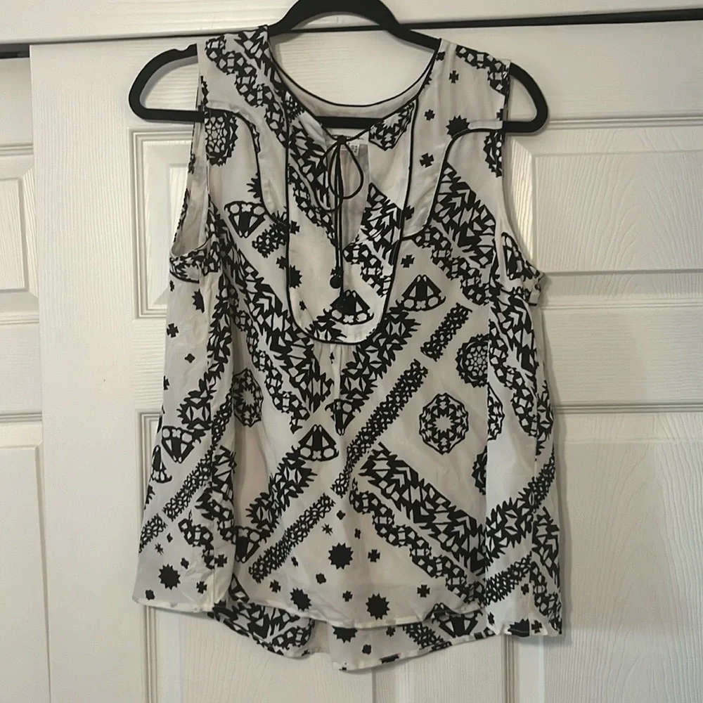 Guilana Silk Tank - Picture 4 of 6